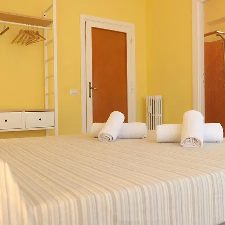 Sleep Bed & Breakfast 4*